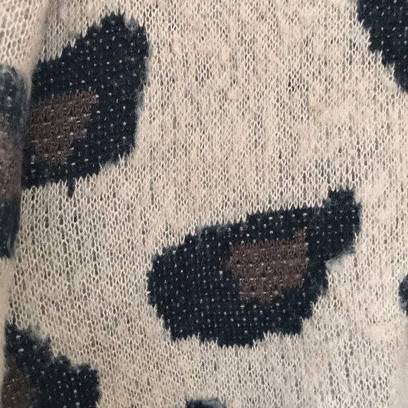 Leopard sweater - Picture 3 of 3
